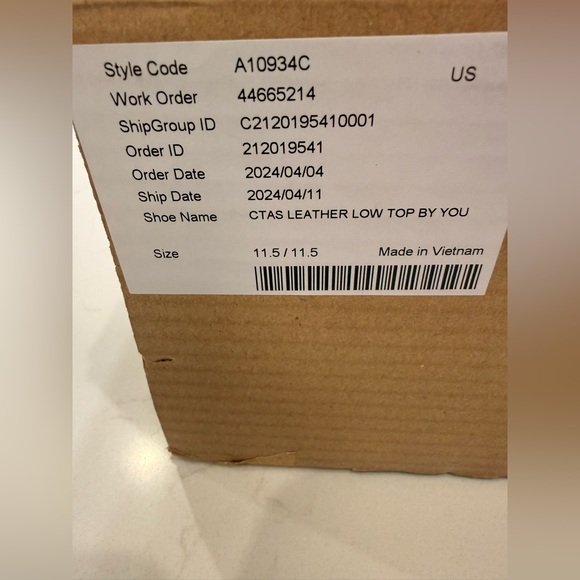 NWT Men’s Custom Converse Low Top - Leather (Size 11.5) - Picture 9 of 9